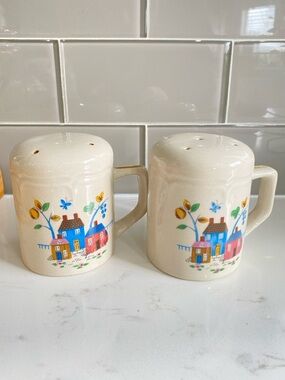Vintage Heartland Stoneware Salt & Pepper Shaker Set by International Tableworks